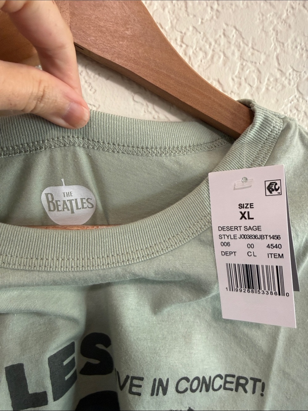 The Beatles Graphic T-Shirt - Picture 2 of 3
